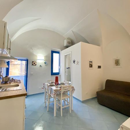 Holidaycasa Teresa - Monolocale Nel Cuore Del Cent Sperlonga Luaran gambar