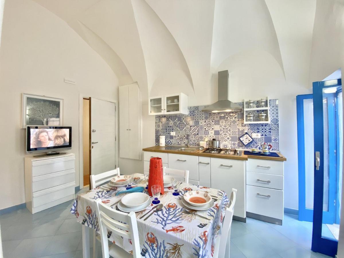 Holidaycasa Teresa - Monolocale Nel Cuore Del Cent Sperlonga Luaran gambar